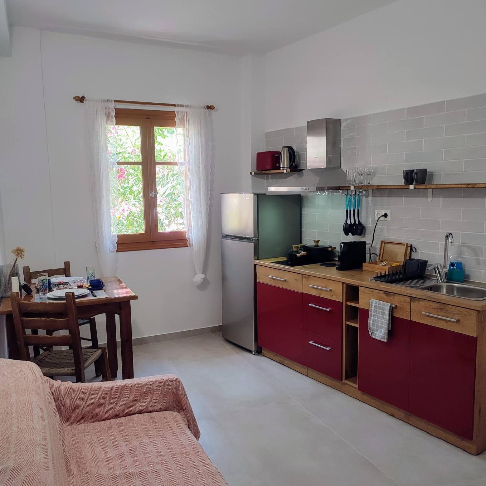 Maroudas Stavros Apartments Vathy  Exterior photo